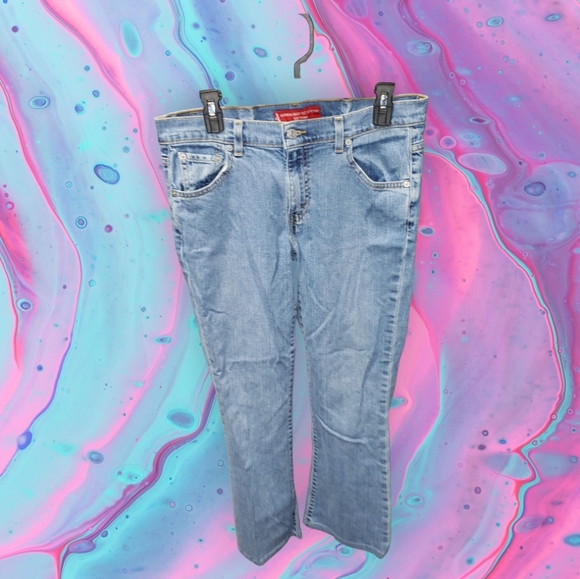 Levi's 515 Boot Cut Low Rise size 10 blue jeans - Picture 1 of 10